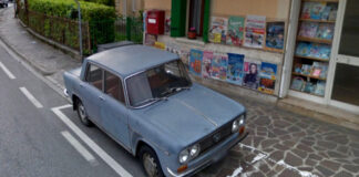 Автомобиль, припаркованный на одном месте в течение 47 лет, стал местной легендой в Италии — 16.11.2021