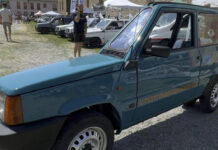 Итальянец превратил старенький Fiat Panda в самый узкий автомобиль в мире