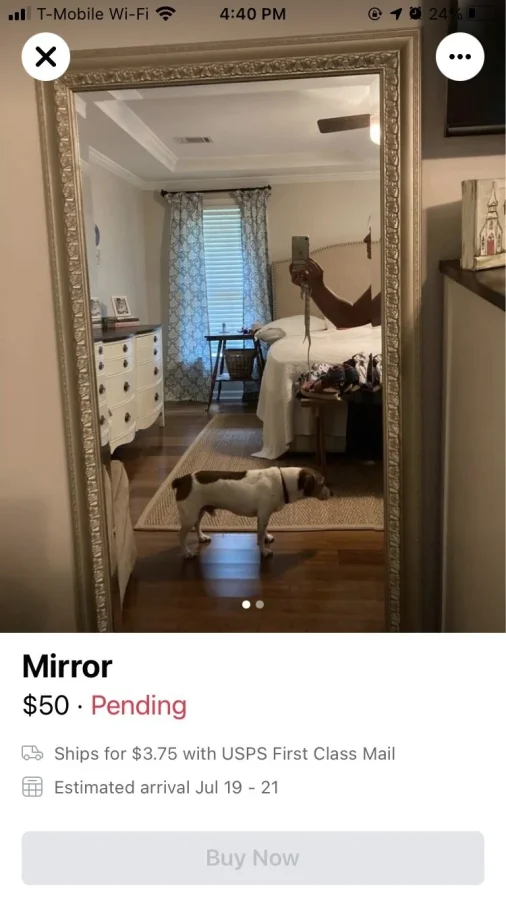 Люди продают зеркала