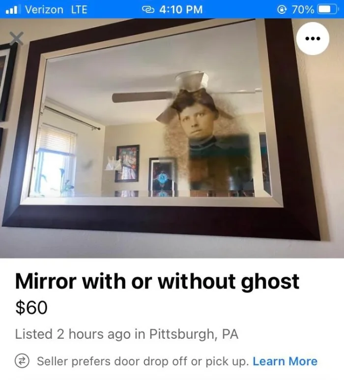 Люди продают зеркала