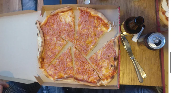 20 снимков, показывающих людей, игнорирующих правила и гармонию 20 снимков, показывающих людей, игнорирующих правила и гармонию