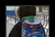 Подборка демотиваторов, которые поднимут настроение