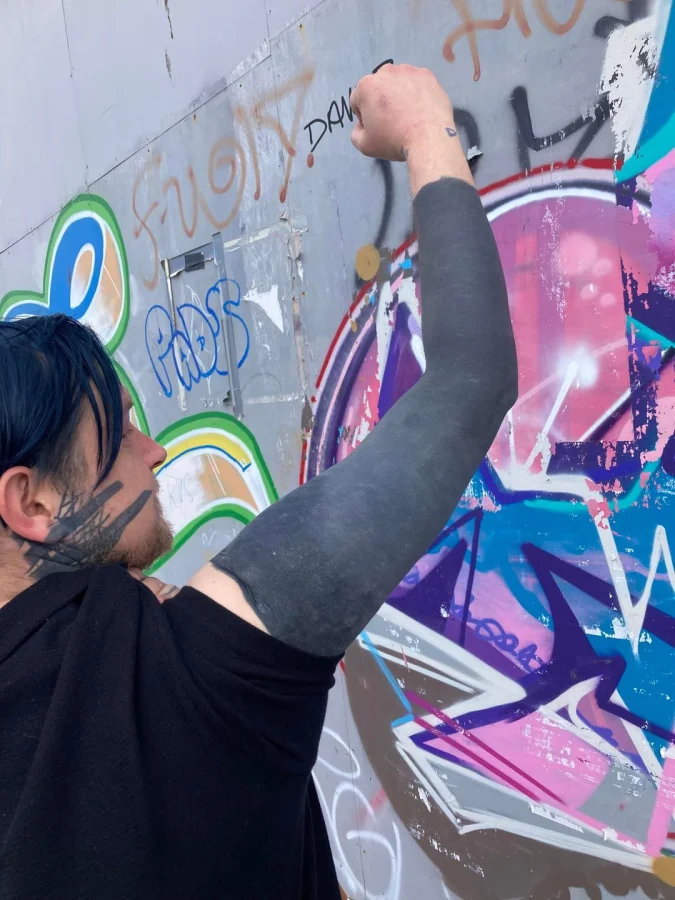 Когда креатив зашкаливает: 17 странных и гениальных татуировок