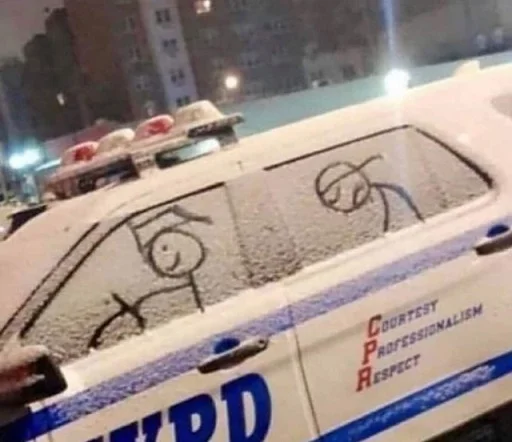 Подборка с мемами