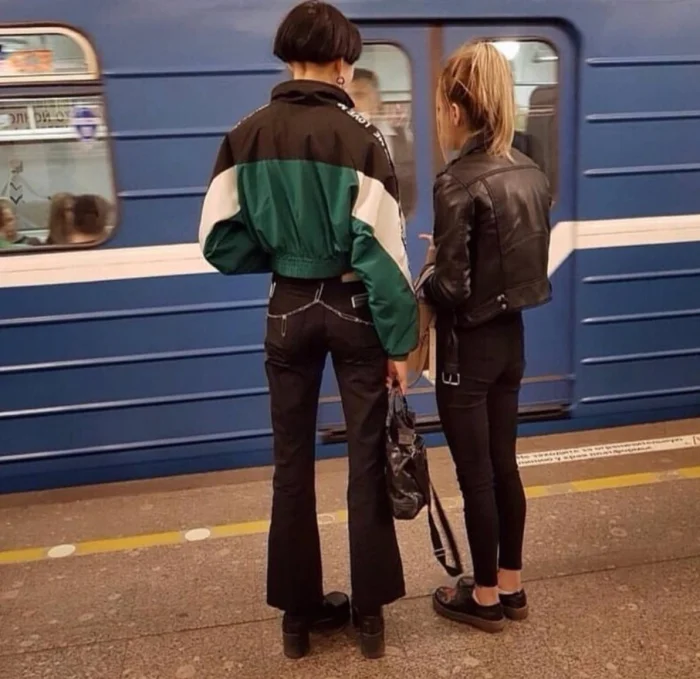 20 необычных пассажиров, которых можно встретить в метро