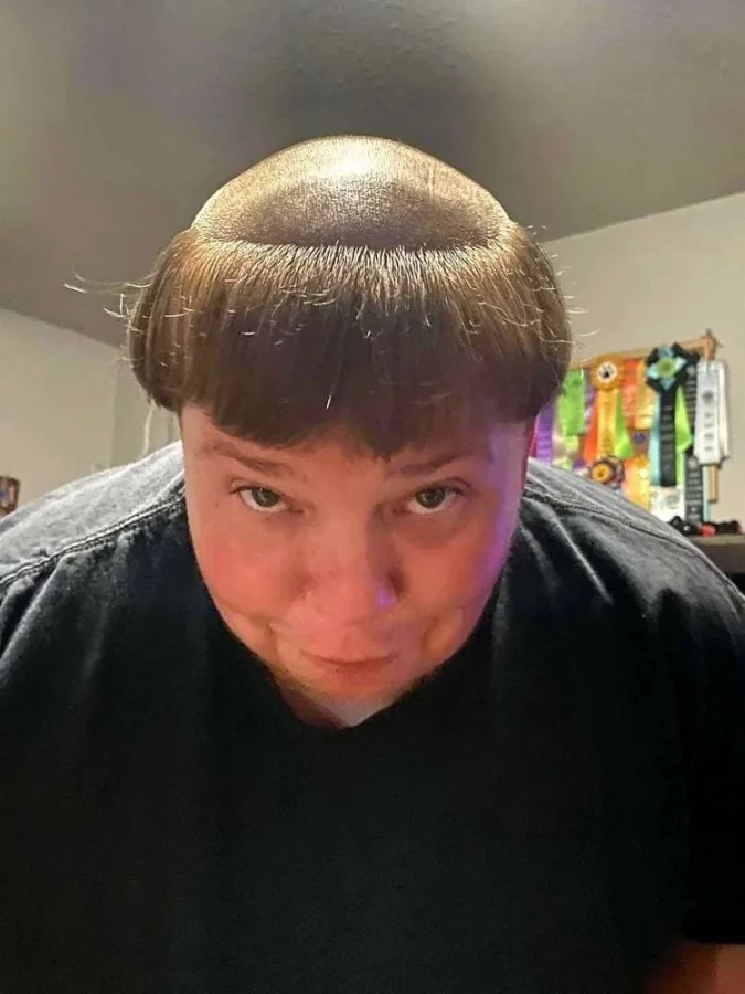 Безумие на голове: самые странные причёски, которые сложно объяснить Безумие на голове: самые странные причёски, которые сложно объяснить