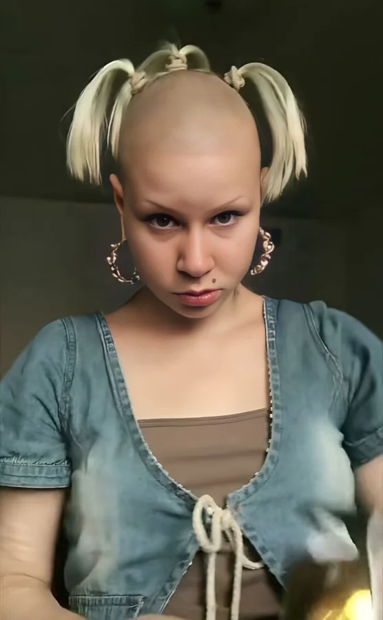 Безумие на голове: самые странные причёски, которые сложно объяснить Безумие на голове: самые странные причёски, которые сложно объяснить