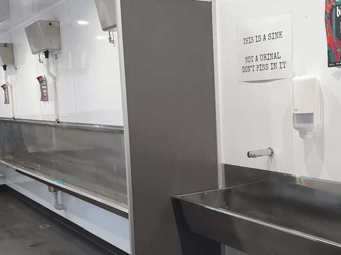 15 фейлов в дизайне, которые стали результатом откровенной невнимательности