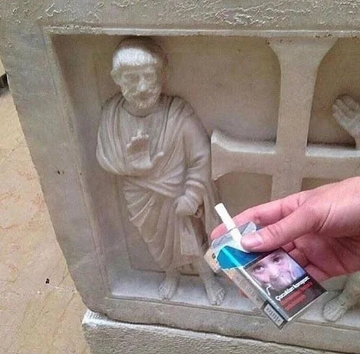 Заряжаем юмор с мемами