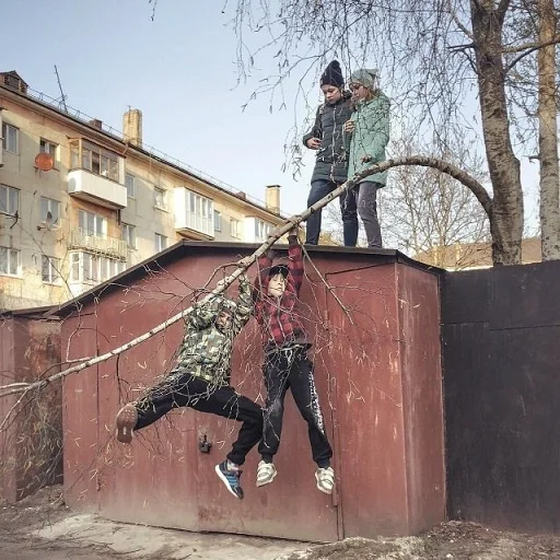 Заряжаем мемным юмором