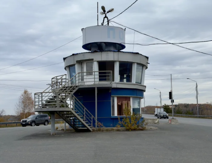 🤯 Бывший пост ДПС на въезде в Томск сдан в аренду 🤯 Бывший пост ДПС на въезде в Томск сдан в аренду