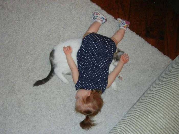 16 примеров того, что жизнь с детьми и питомцами превращается в бесконечное приключение 16 примеров того, что жизнь с детьми и питомцами превращается в бесконечное приключение