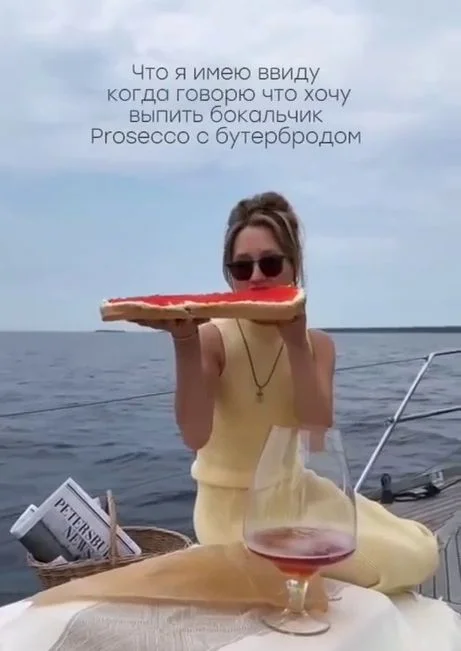 Немного пошлых мемов и забавных картинок